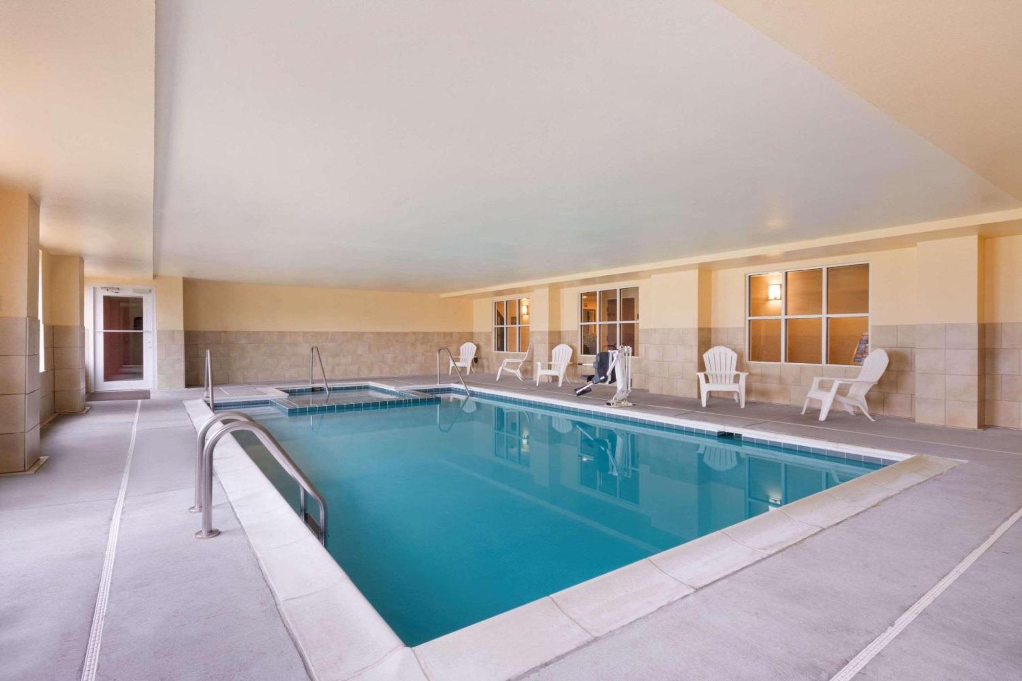 Country Inn & Suites By Radisson, Wytheville, Va المظهر الخارجي الصورة
